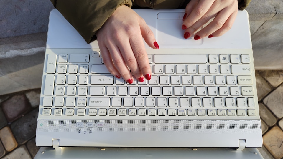 ChatGPTでデータ分析案件を1人で回す方法と単価を上げる自動化術