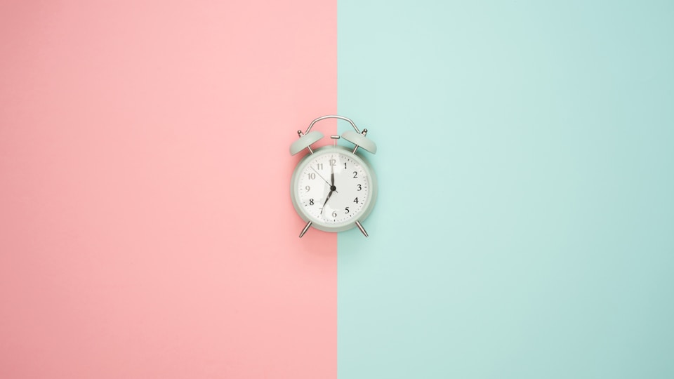 AIに一度教えれば作業が永久自動化、月20時間を取り戻す方法